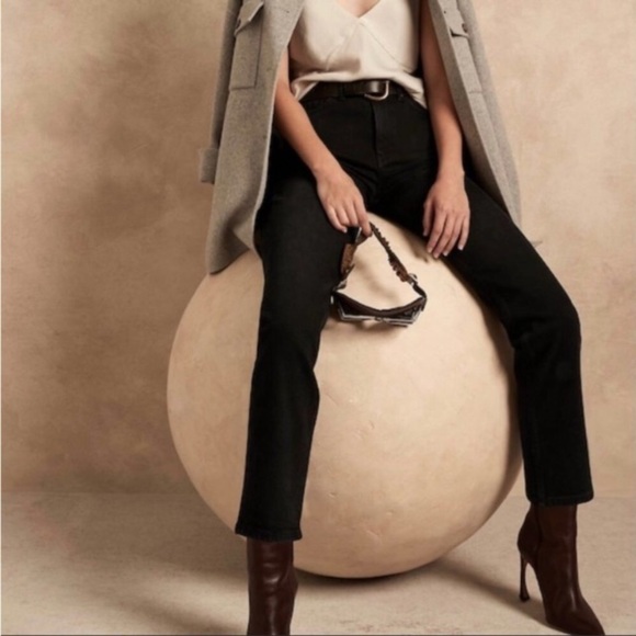 NWT! Banana Republic Black High-Rise Straight Organic Cotton Jean -Size 31 🔹 - Picture 3 of 10